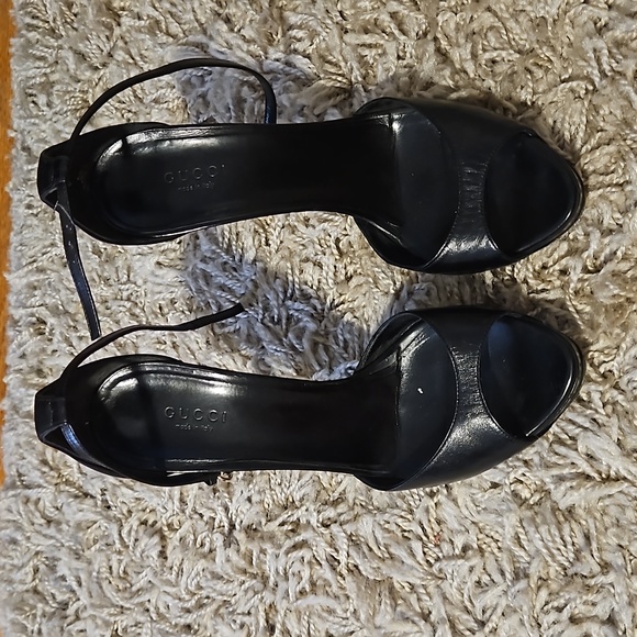 Gucci Shoes